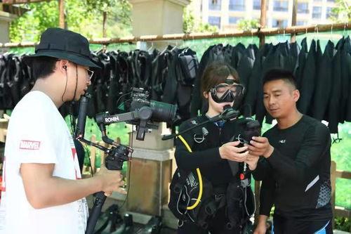 贾梅爆料军姐视频大全,军姐视频大全背后的故事与真相 第2张 贾梅爆料军姐视频大全,军姐视频大全背后的故事与真相 第2张